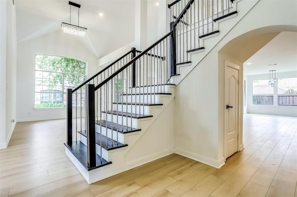 Ravine Xing, Garland, TX 75040