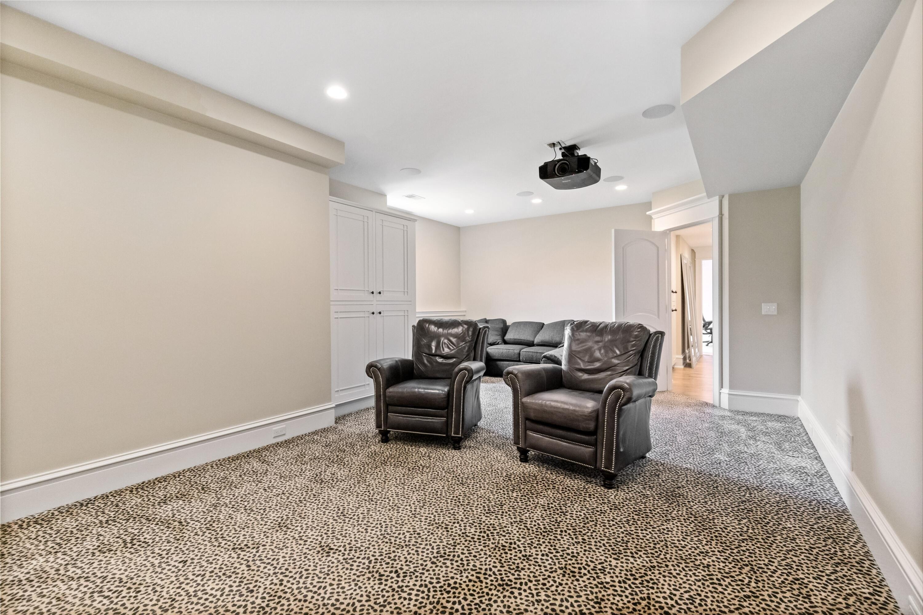 Crowley Dr Sw, Byron Center, MI 49315