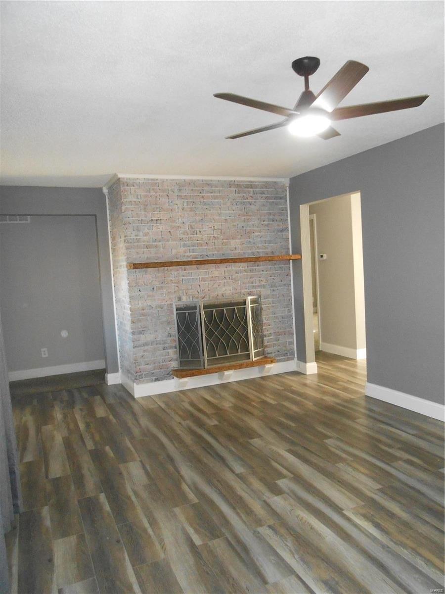 Westview Dr, Edwardsville, IL 62025