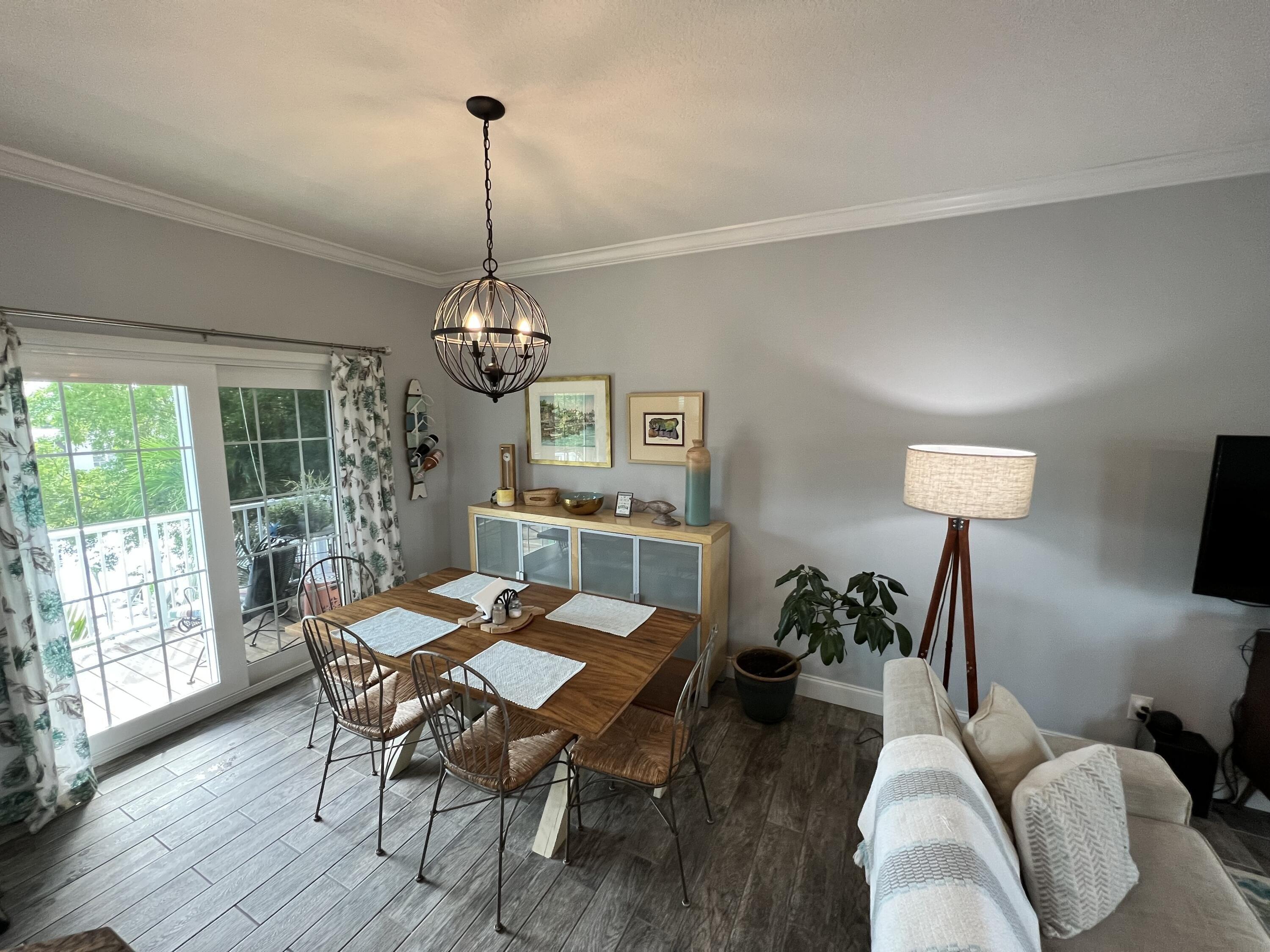 Venetian Dr, Islamorada, FL 33036
