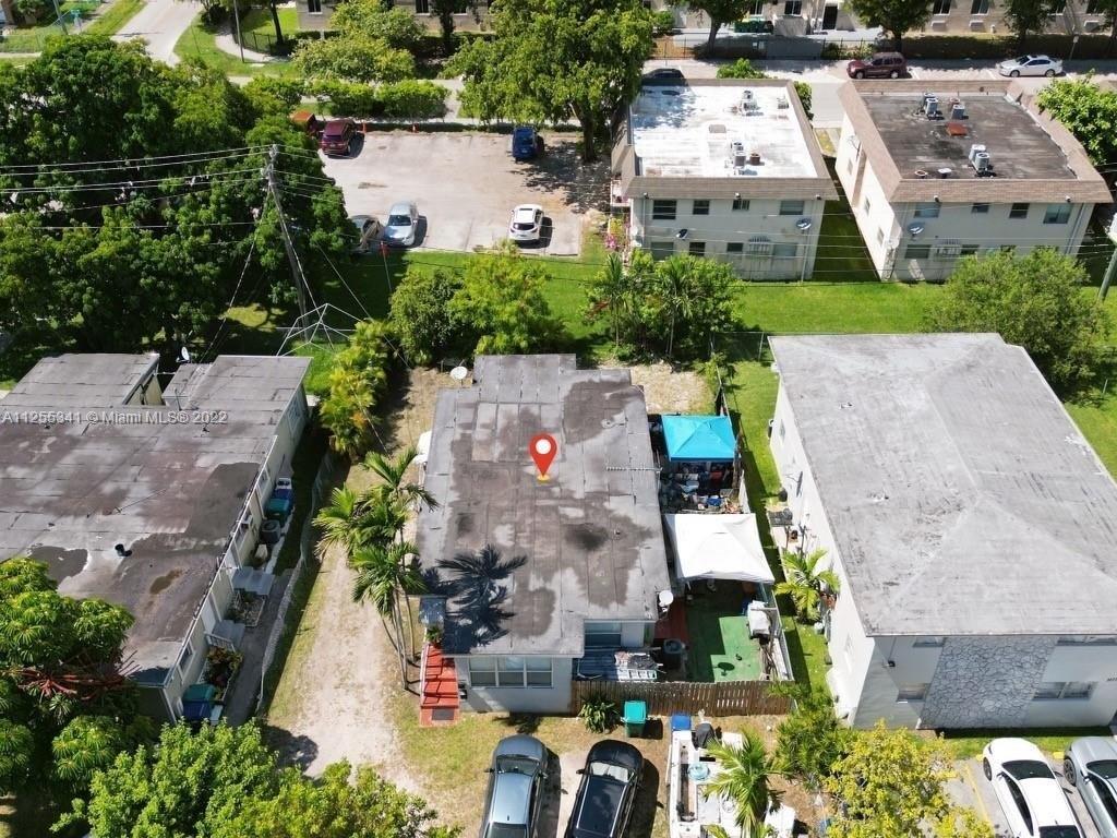 Sw 6th St, Miami, FL 33174