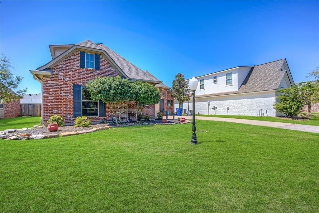 Dumaine Dr, Bossier City, LA 71111