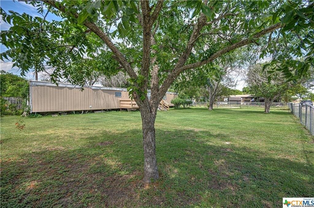 W Dogwood St, Nolanville, TX 76559