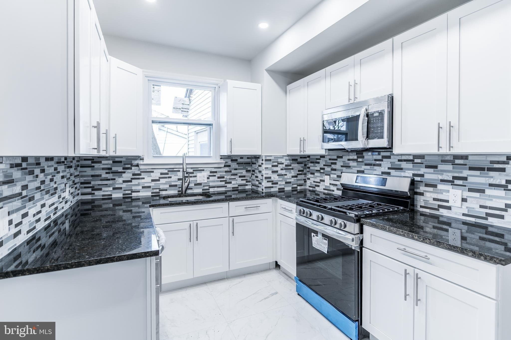 Tennis Ave, Bensalem, PA 19020