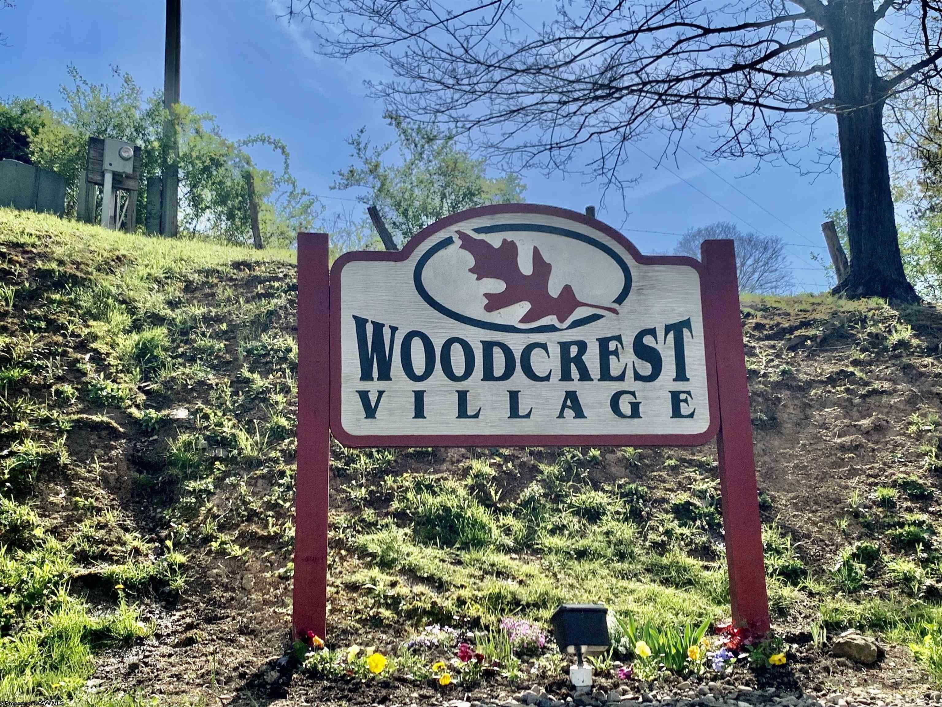 Village Crest Dr, Morgantown, WV 26508