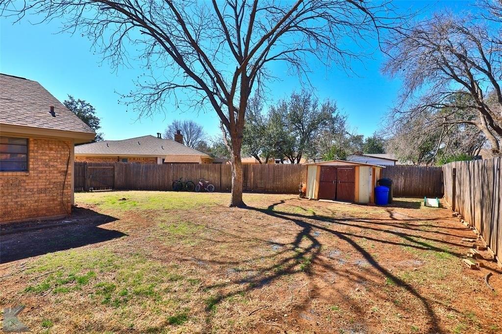 Spanish Oak Ct, Abilene, TX 79606