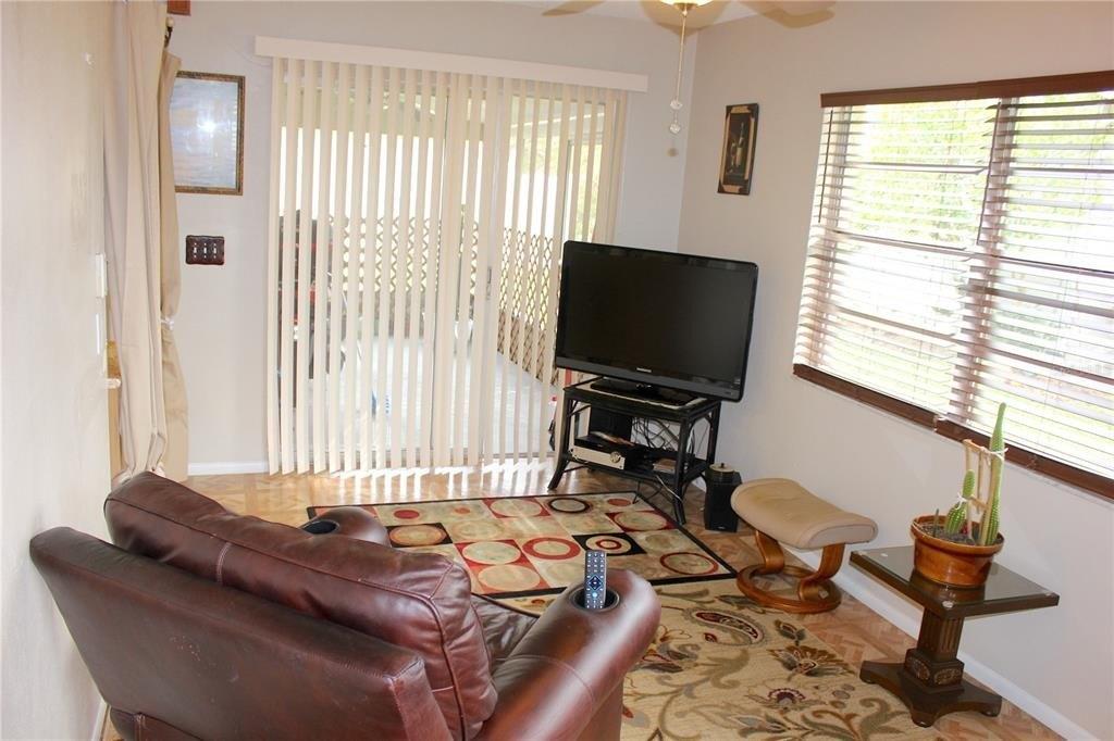 Meadowbrook Ln, New Port Richey, FL 34653