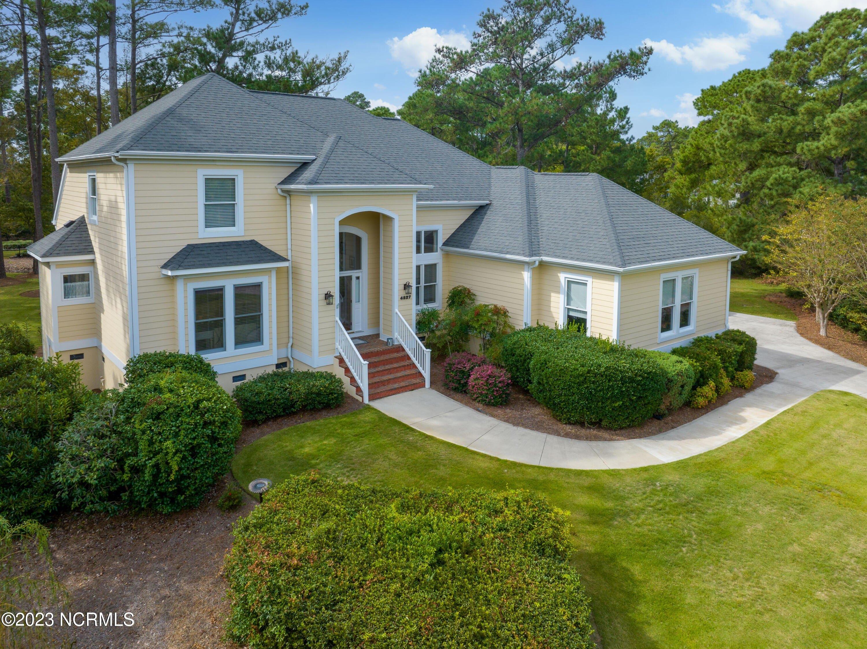 Marsh Wood Ct Se, Southport, NC 28461