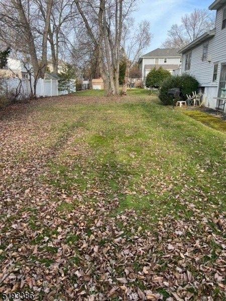 Saint Charles Ave, West Caldwell, NJ 07006