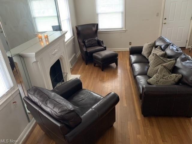 Fairoaks Rd, Cleveland, OH 44121