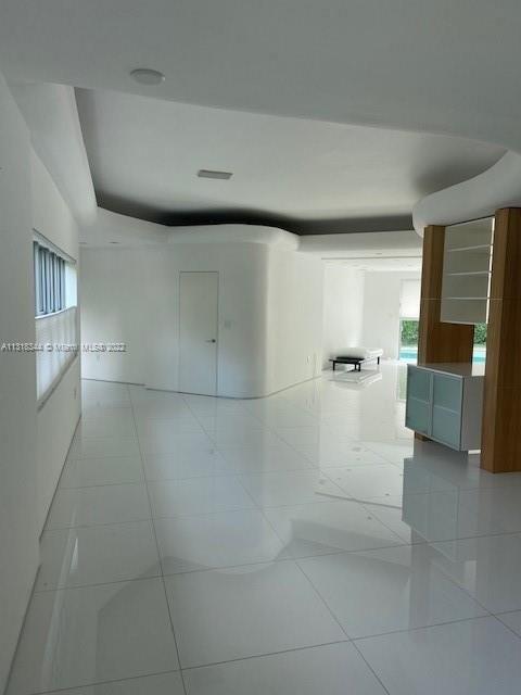 N Shore Dr, Miami Beach, FL 33141
