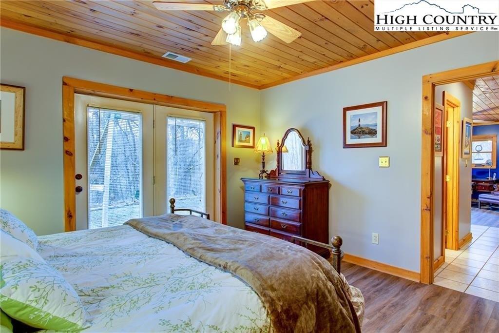 Laurel Creek Rd, Sugar Grove, NC 28679