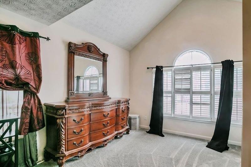 Sweetbriar Trce, Snellville, GA 30039