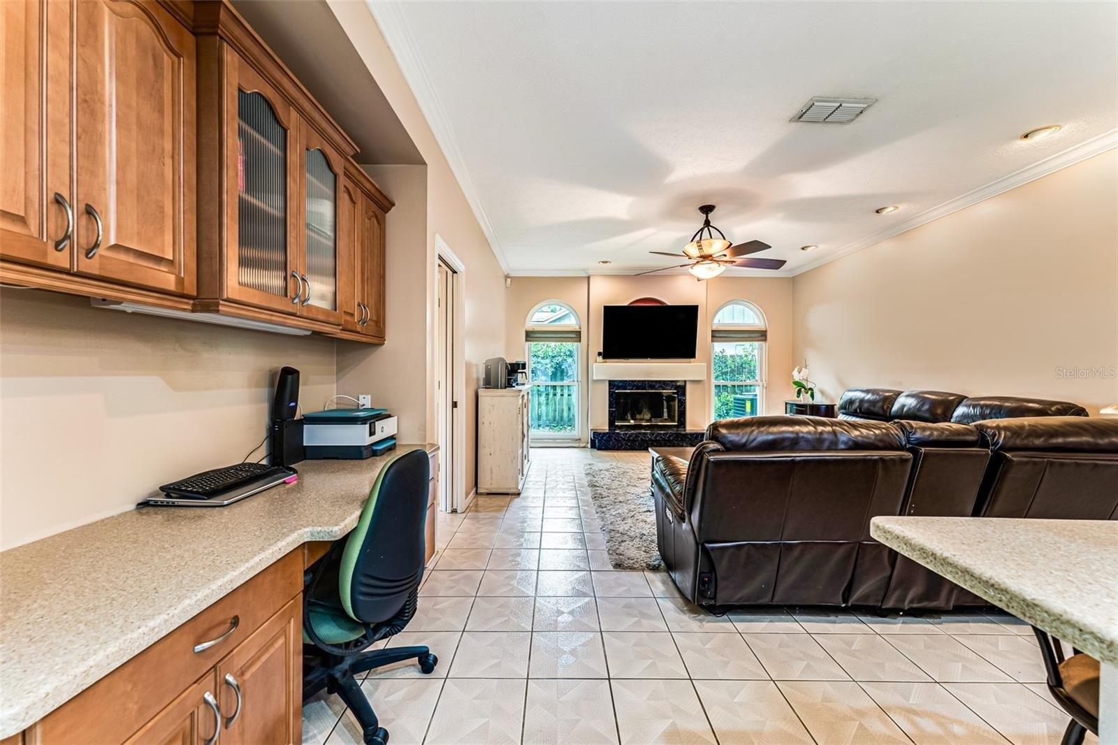 N Queensway Dr, Temple Terrace, FL 33617