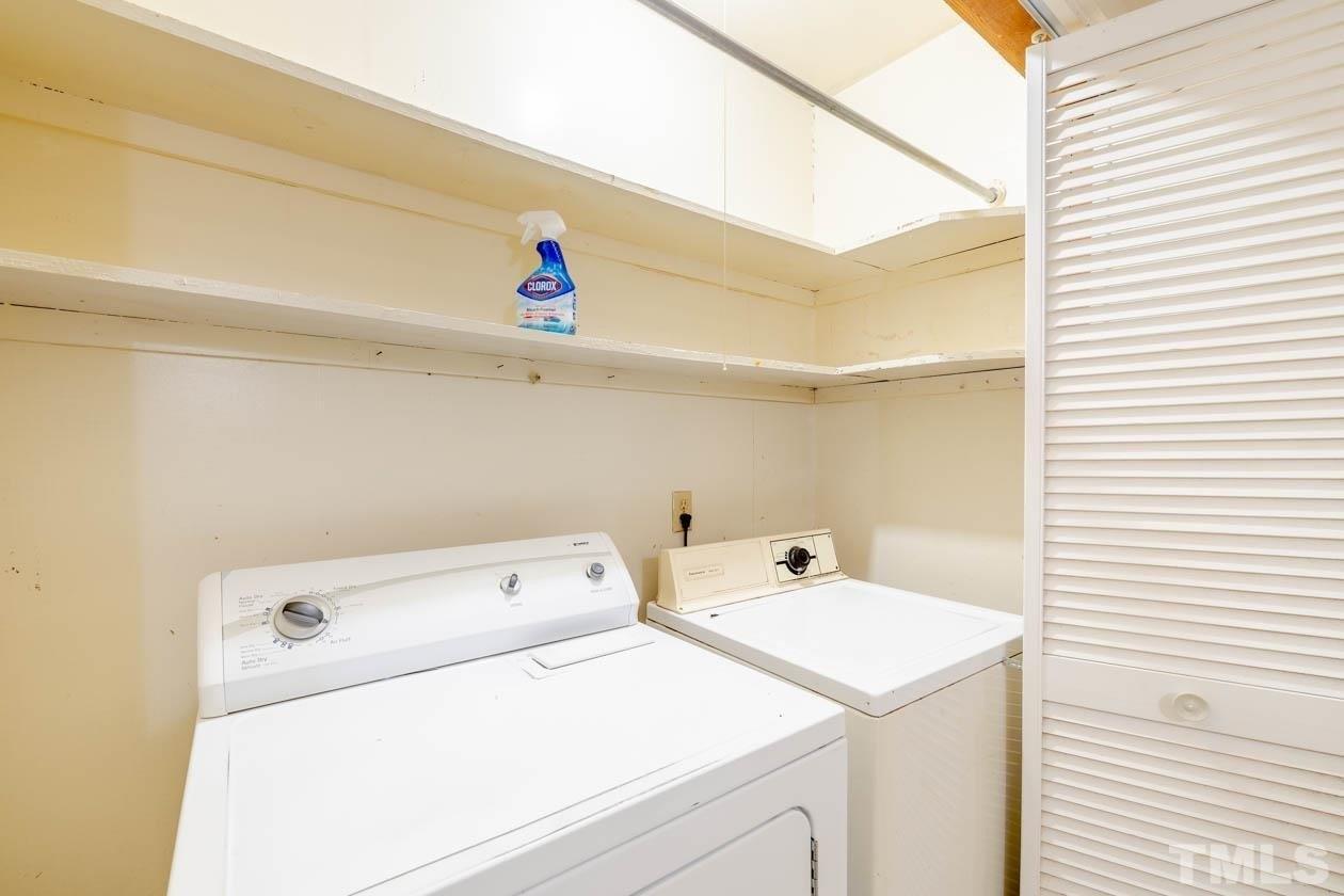 N Estes Dr, Chapel Hill, NC 27514