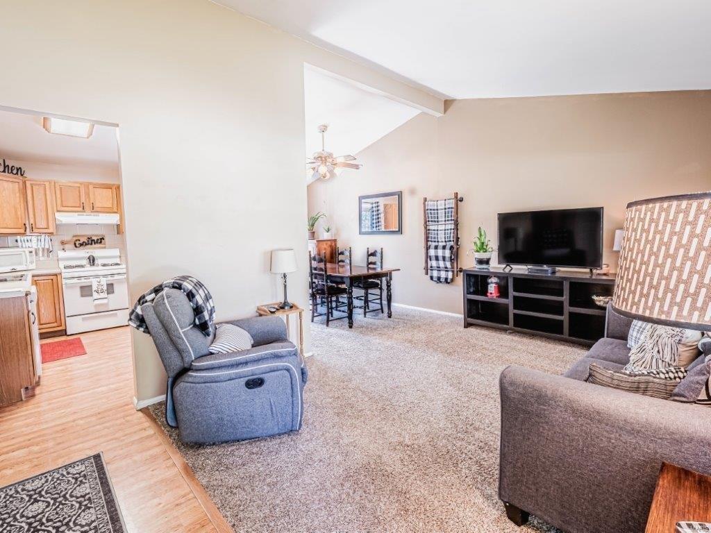 Wild Deer Ln, Saint Peters, MO 63376