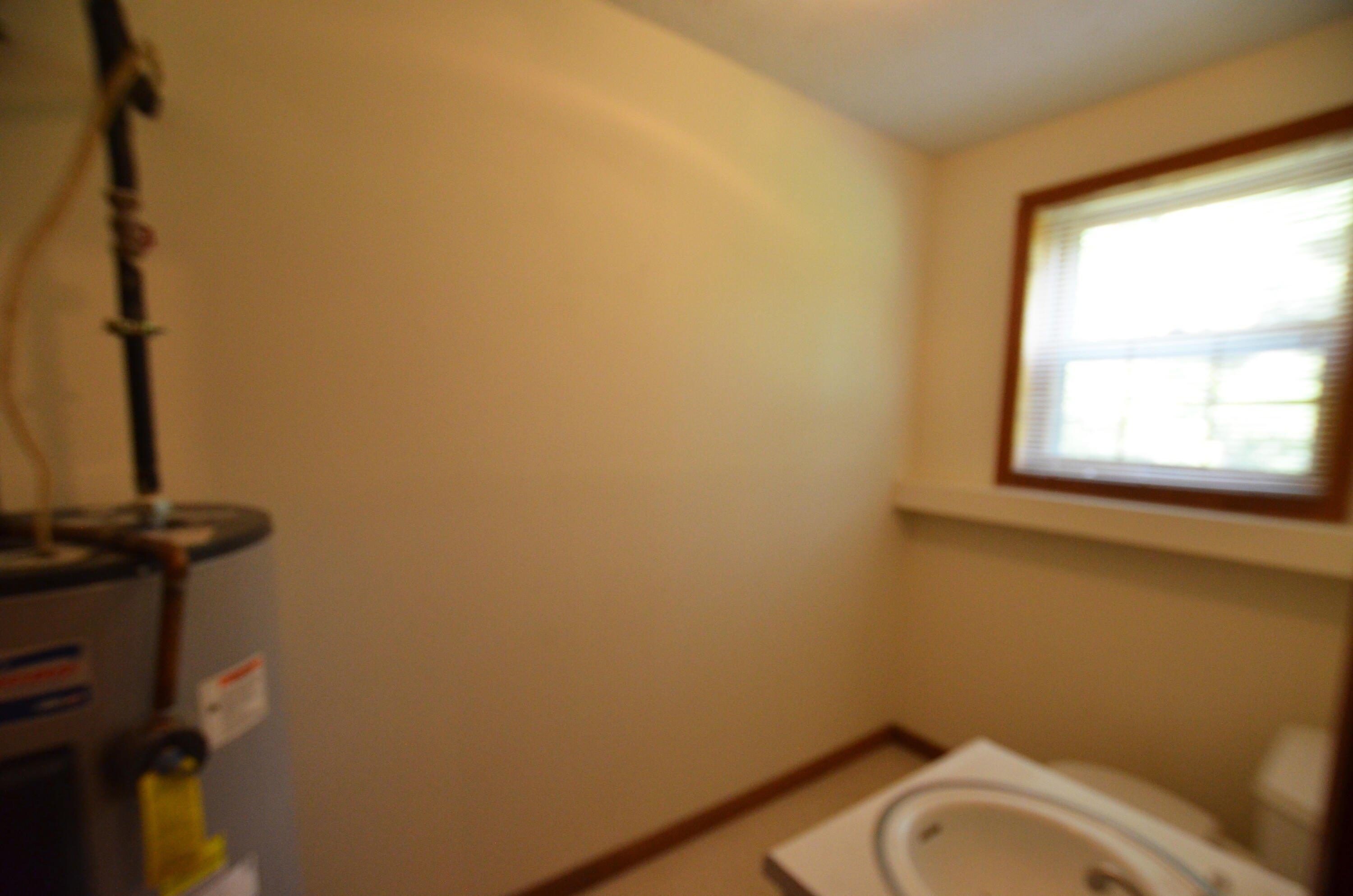 Geneva Ave, Irvine, KY 40336