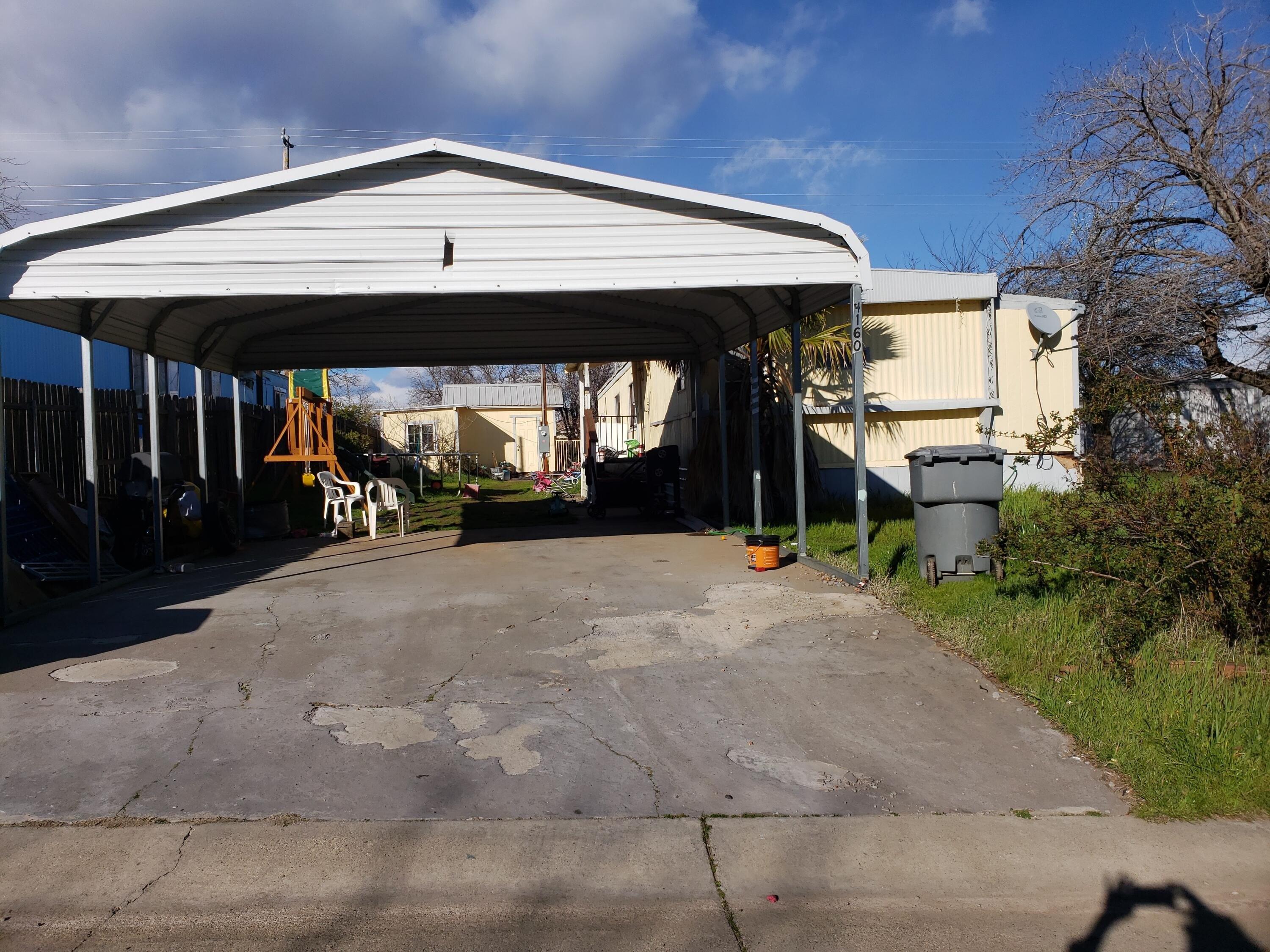 Easter Ave, Redding, CA 96003