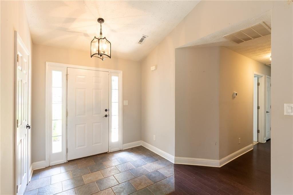 Amber Cove Way, Flowery Branch, GA 30542