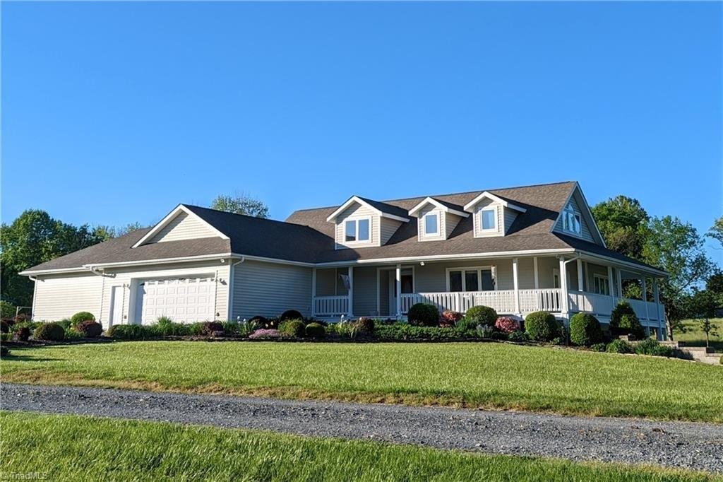 Woodhaven Dr, Asheboro, NC 27205