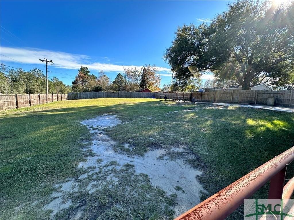 Hollow Oak Dr, Bloomingdale, GA 31302