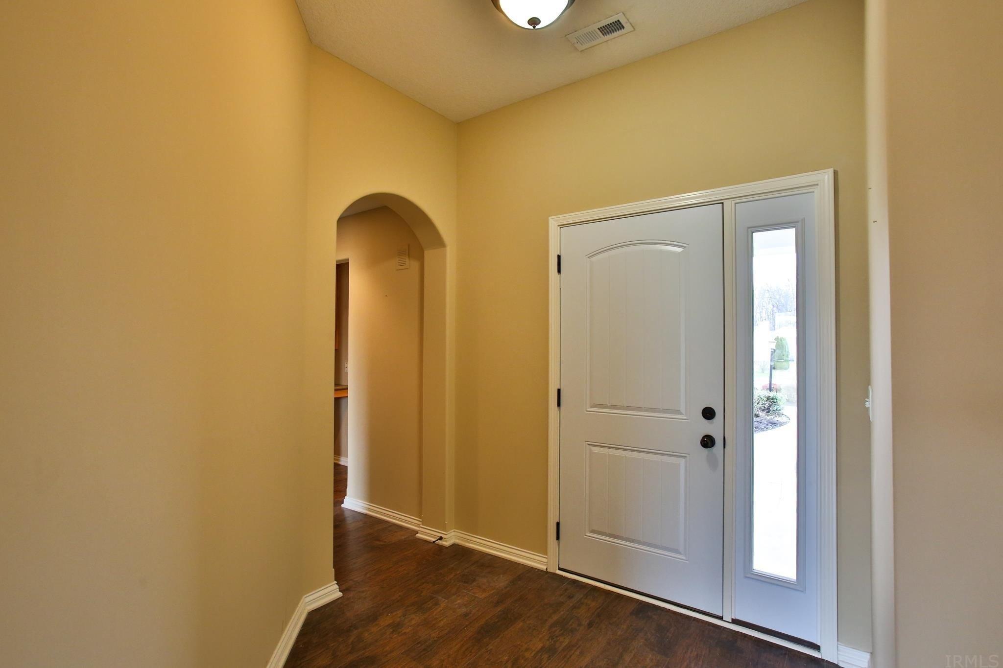 Foxfield Dr, Fort Wayne, IN 46835