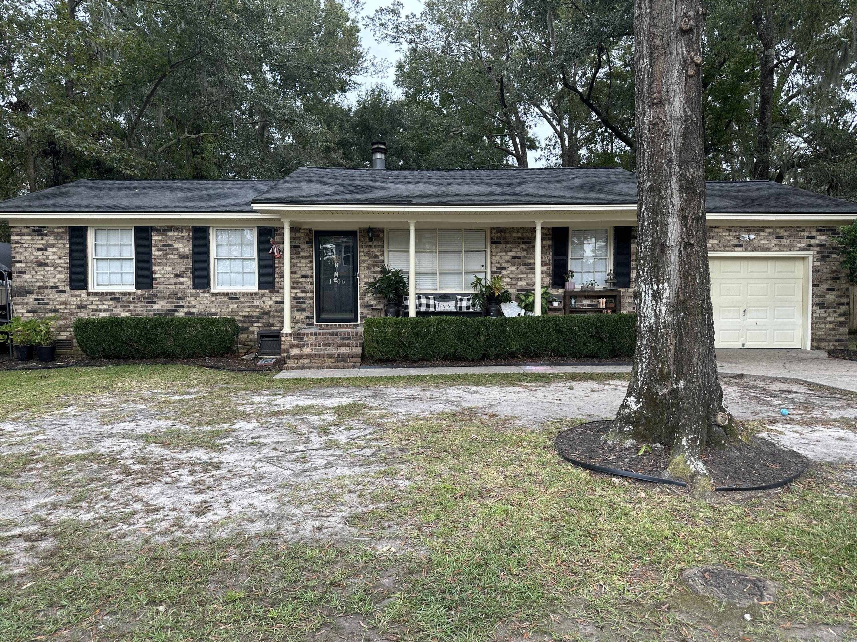 Gum Ave, Moncks Corner, SC 29461
