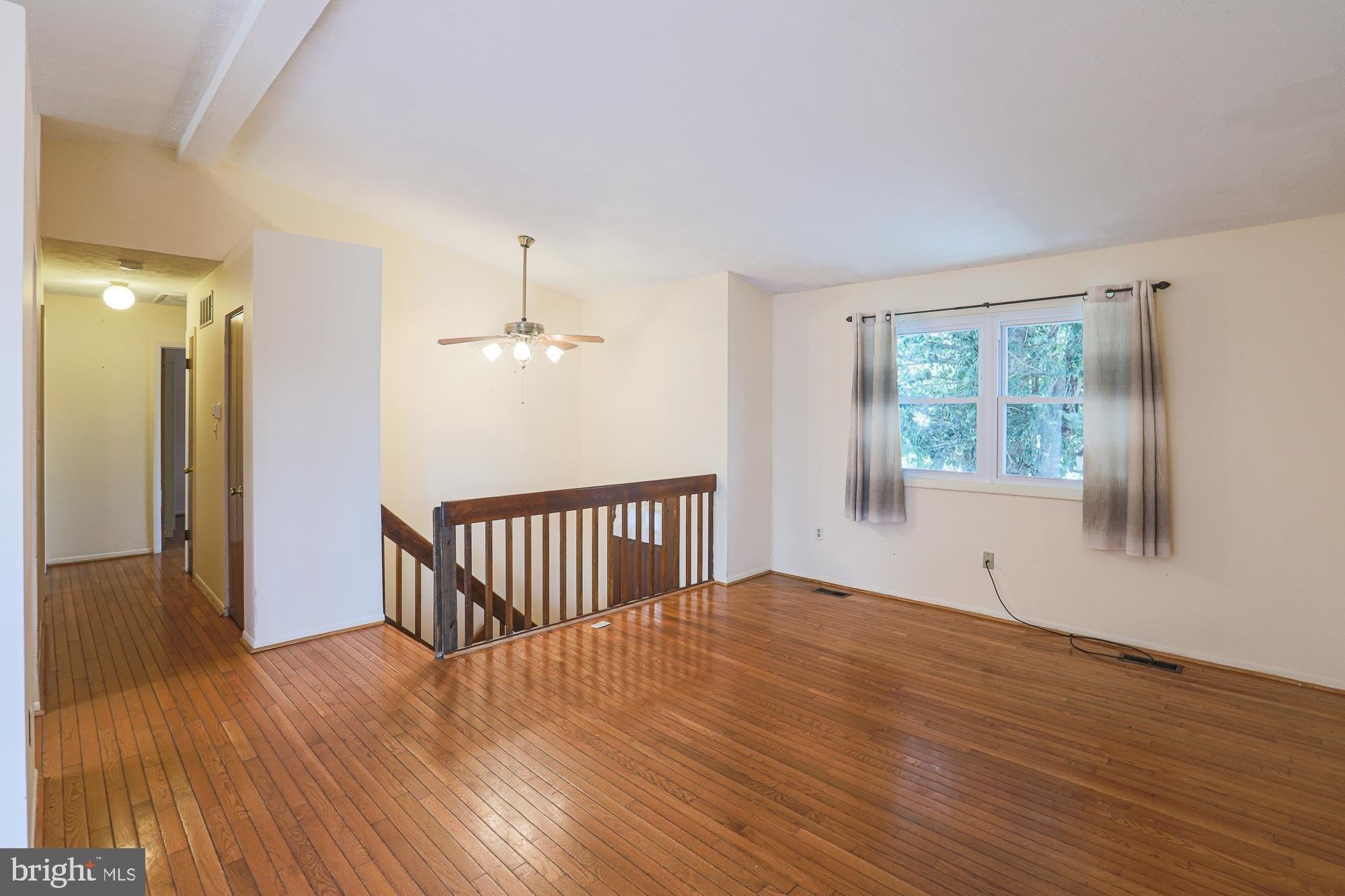 Delmar Ave, Glen Burnie, MD 21061