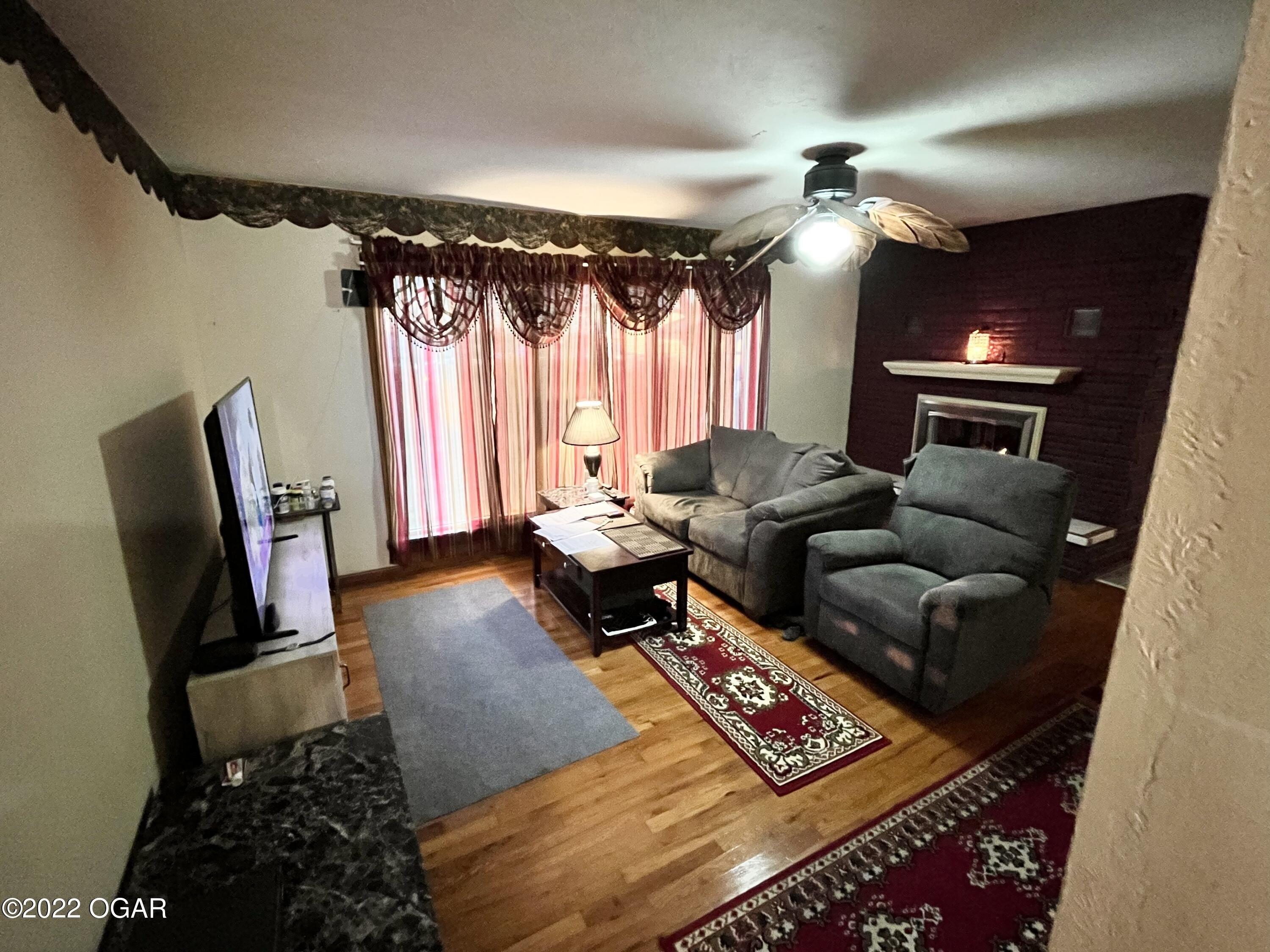 S Saint Charles Ave, Joplin, MO 64801