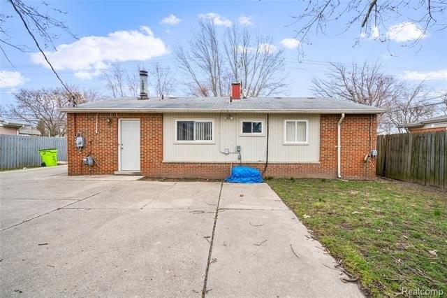 Little Mack Ave, Clinton Township, MI 48035