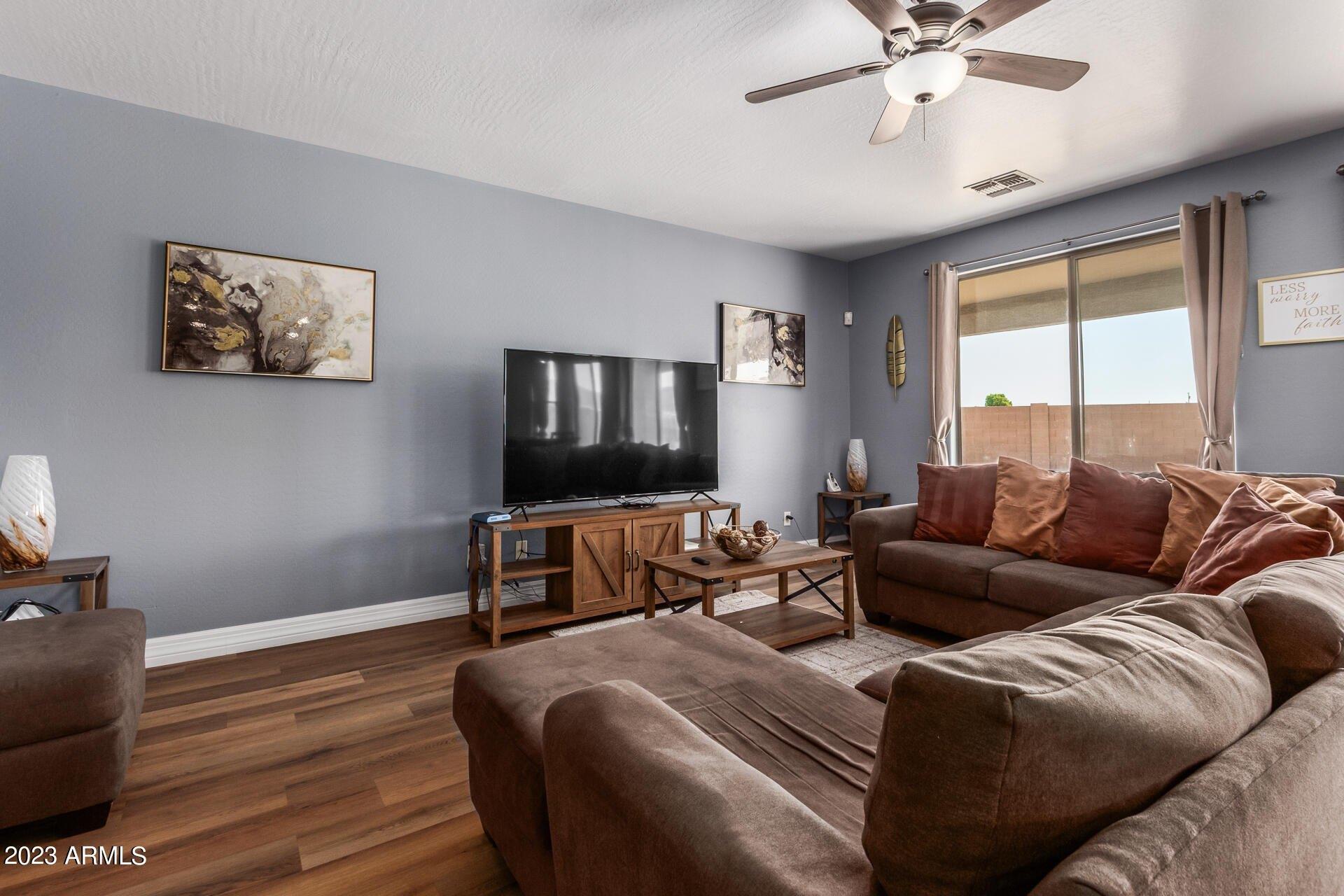 S 30th Dr, Phoenix, AZ 85041