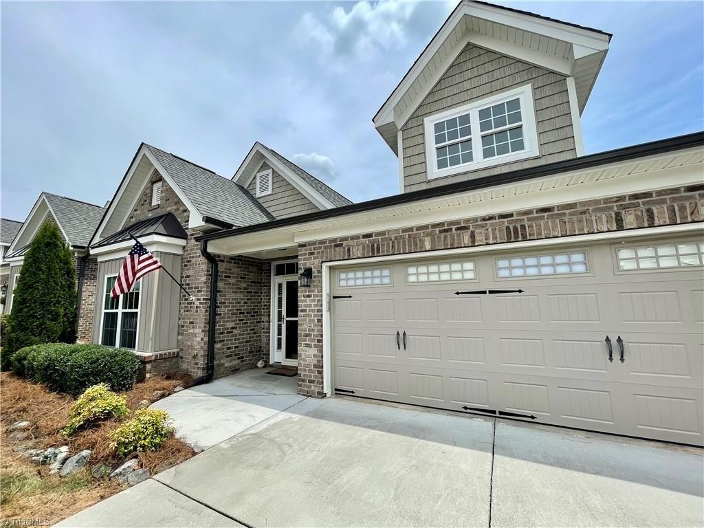 Suzanne Ln, Lexington, NC 27295