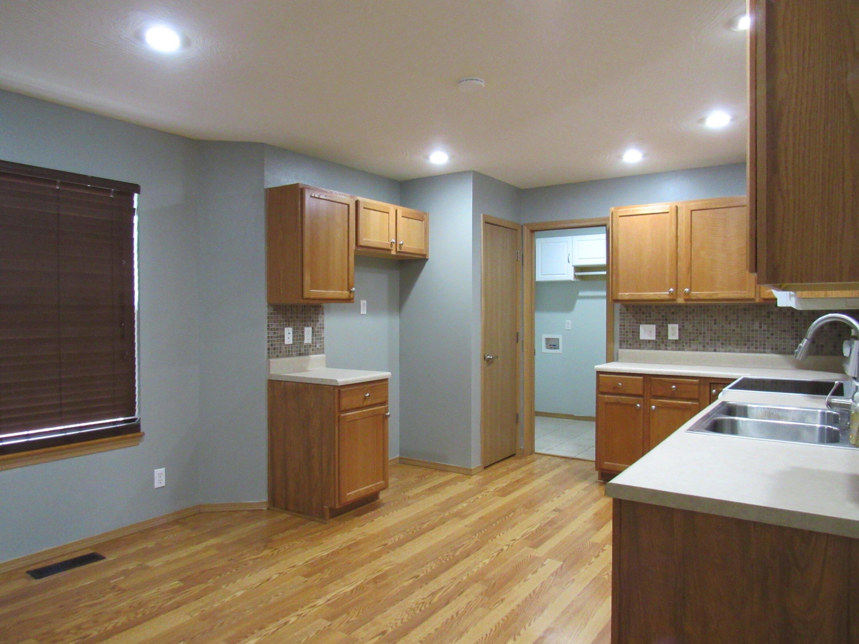 N Lexington Cir, Clever, MO 65631