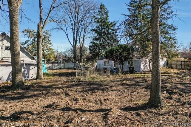 Joy Rd, Livonia, MI 48150