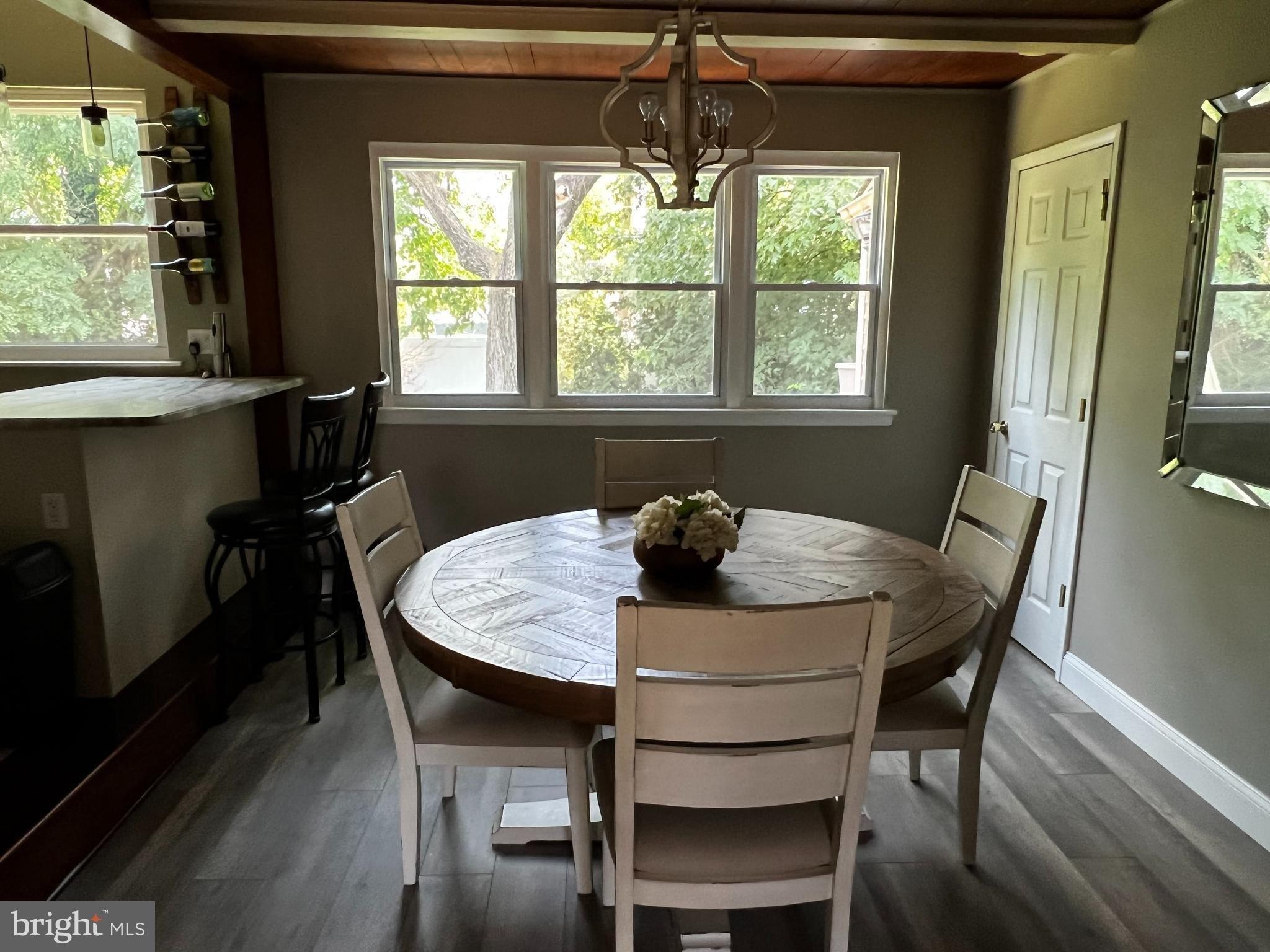 Whitman Dr, Blackwood, NJ 08012
