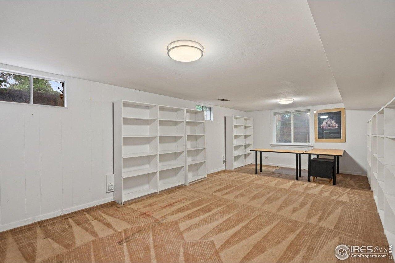 W 29th St, Loveland, CO 80538