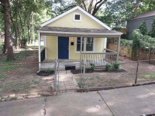 Thompson Ave, Kansas City, MO 64124