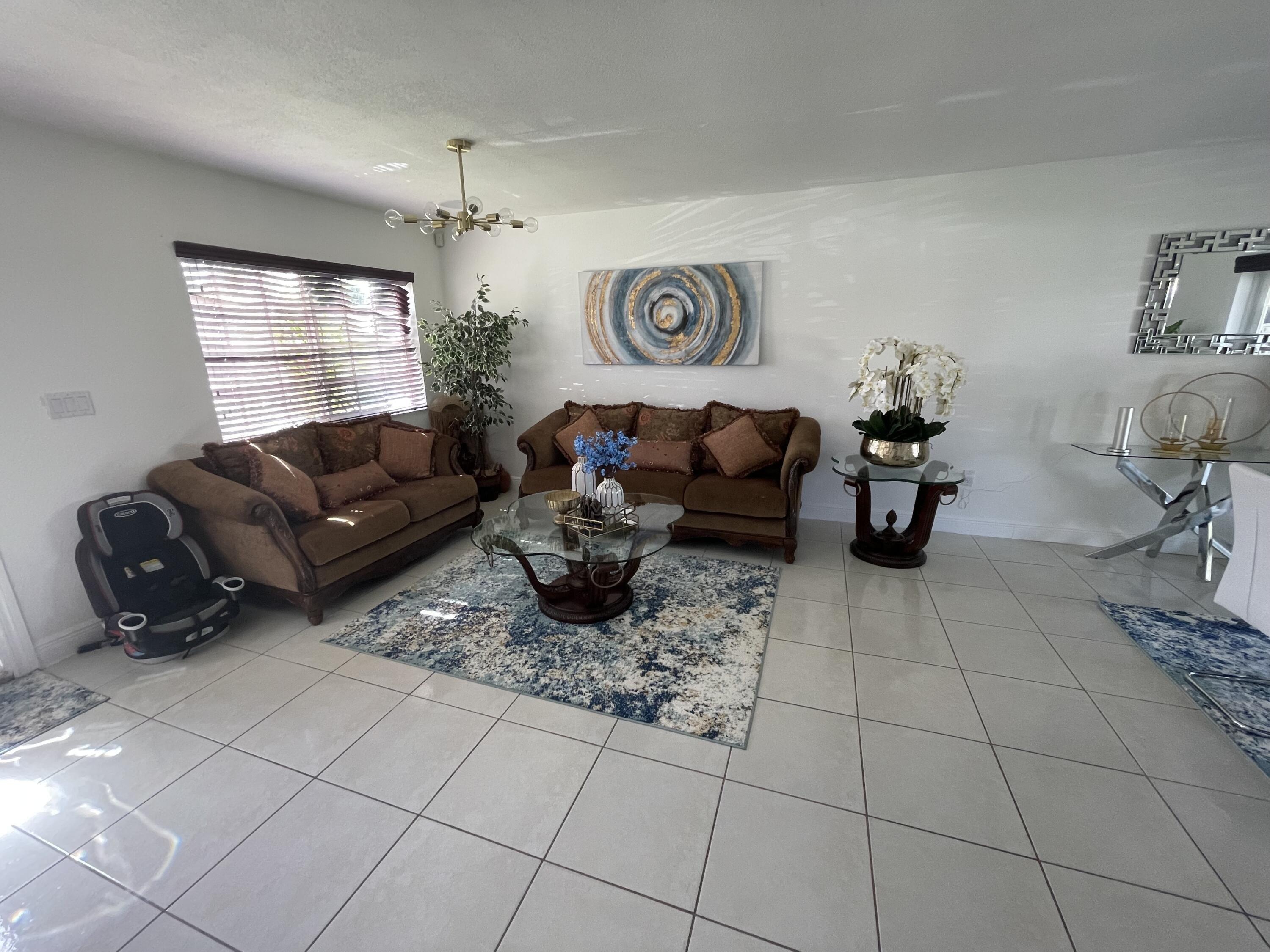 Sw 153rd Pl, Miami, FL 33187