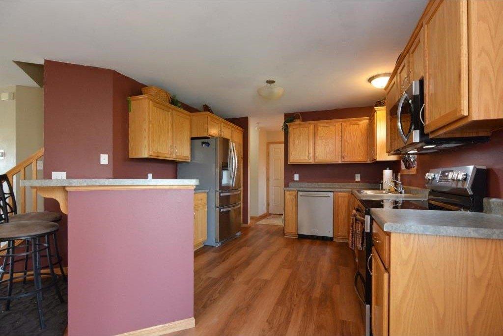 Eagle Cave Dr, Mcfarland, WI 53558