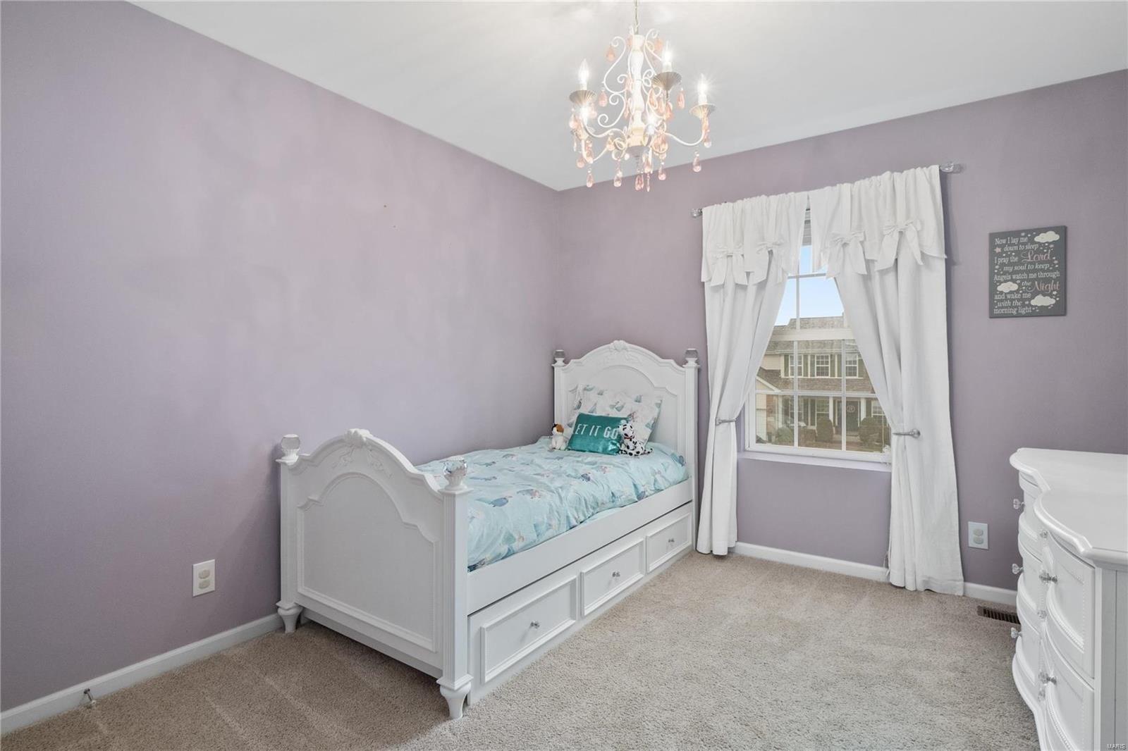 Haverford Dr, Belleville, IL 62221