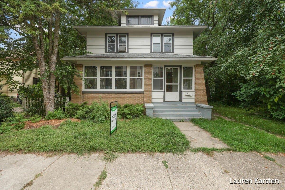Grand Ave Ne, Grand Rapids, MI 49503