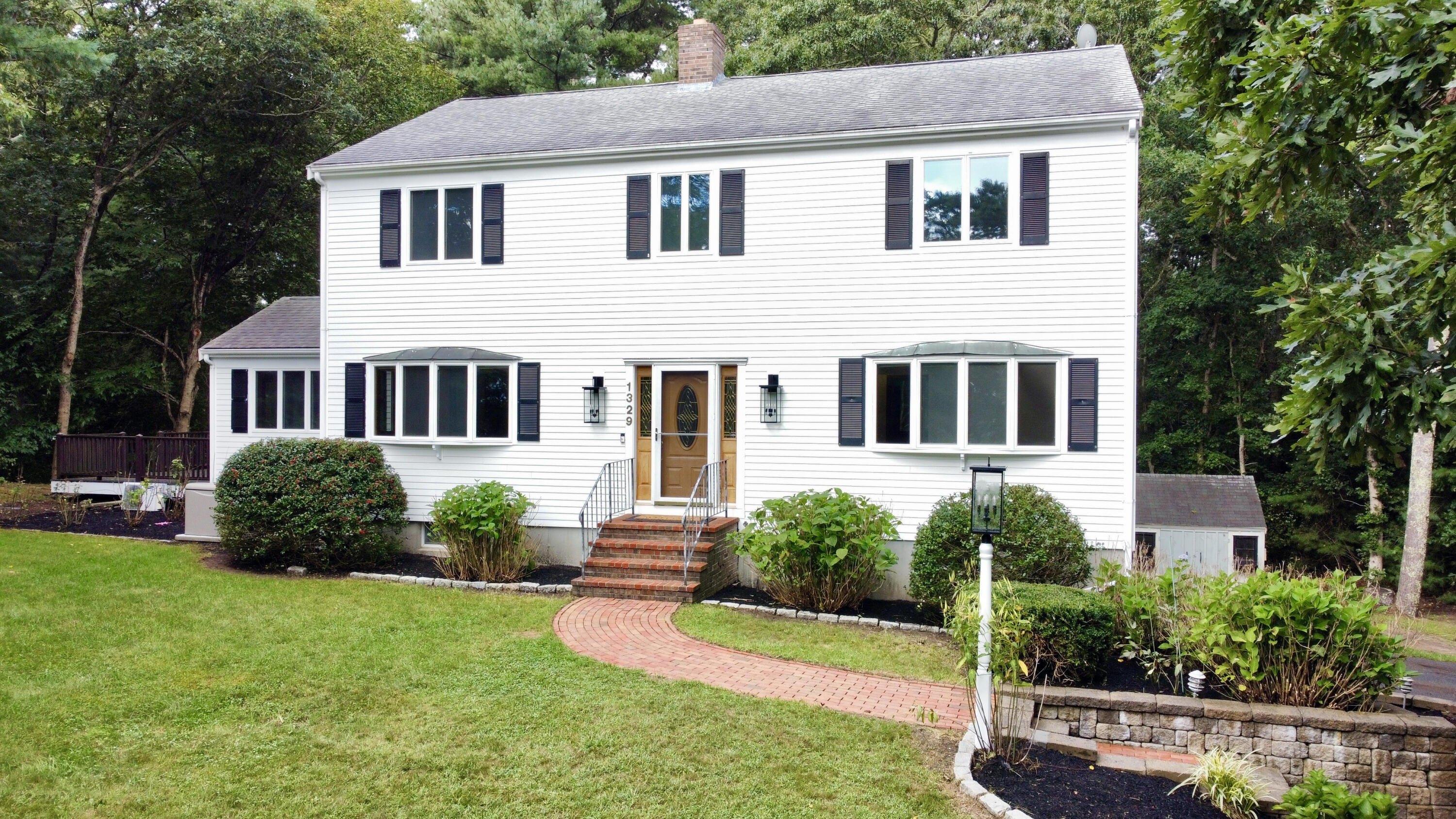 Forest Hills Rd, Cotuit, MA 02635