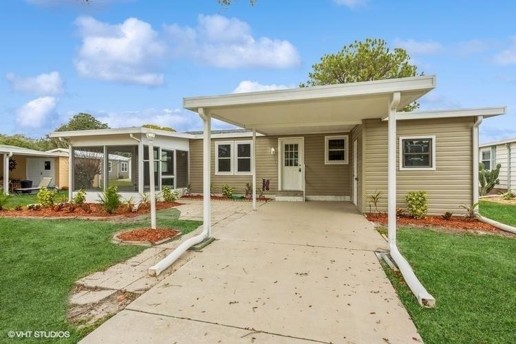 Orchid St, Lady Lake, FL 32159