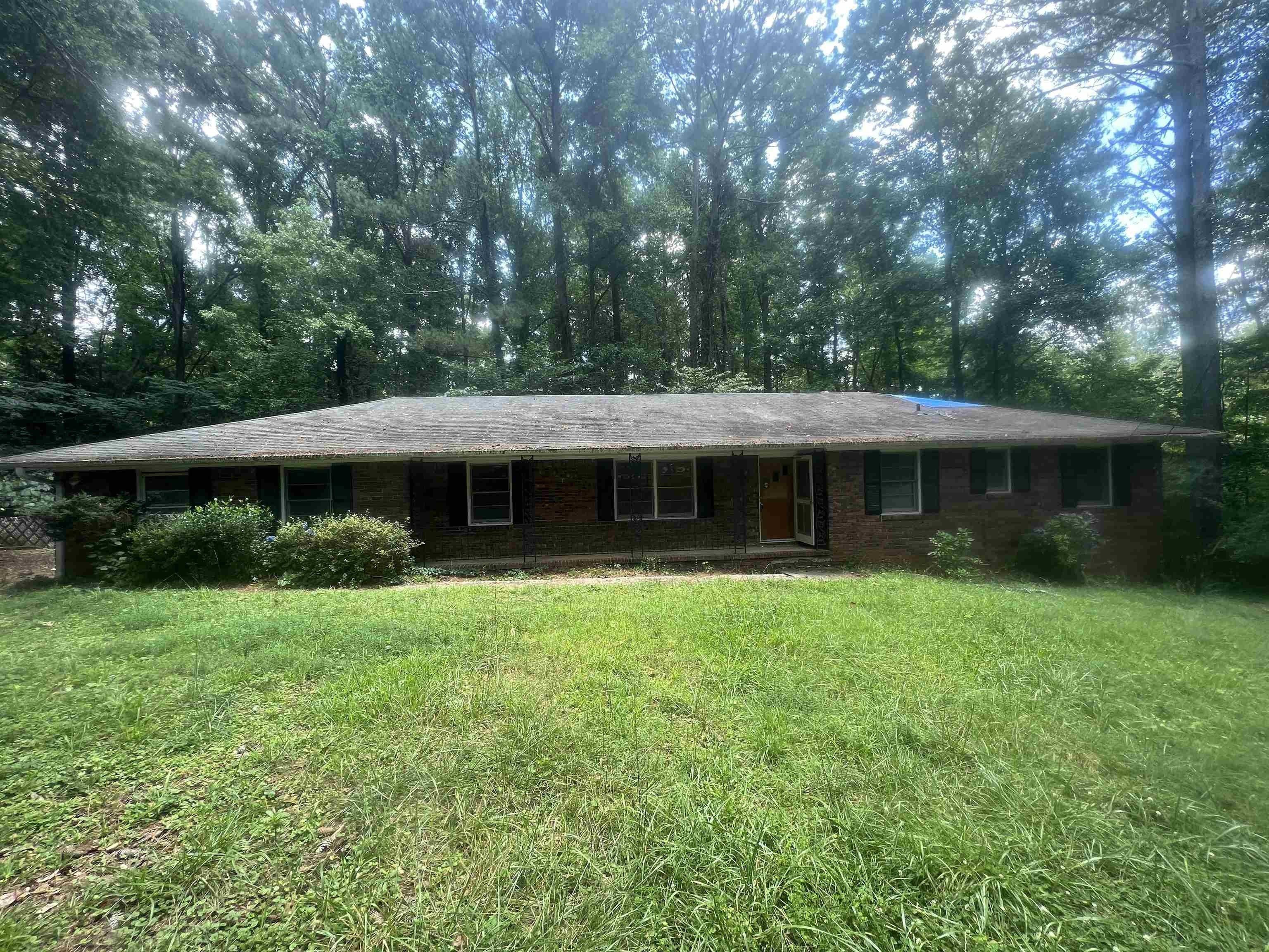 Bouldercrest Park Rd, Ellenwood, GA 30294