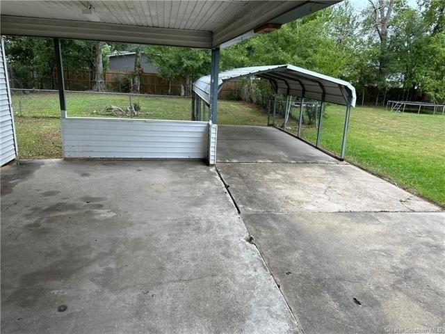 N Huntington St, Sulphur, LA 70663