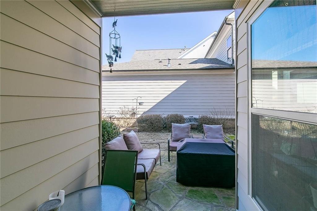 Causeway Ct, Suwanee, GA 30024