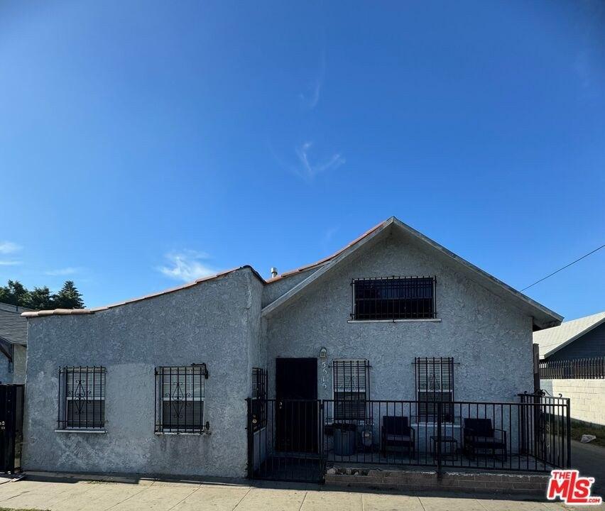 S Hoover St, Los Angeles, CA 90037