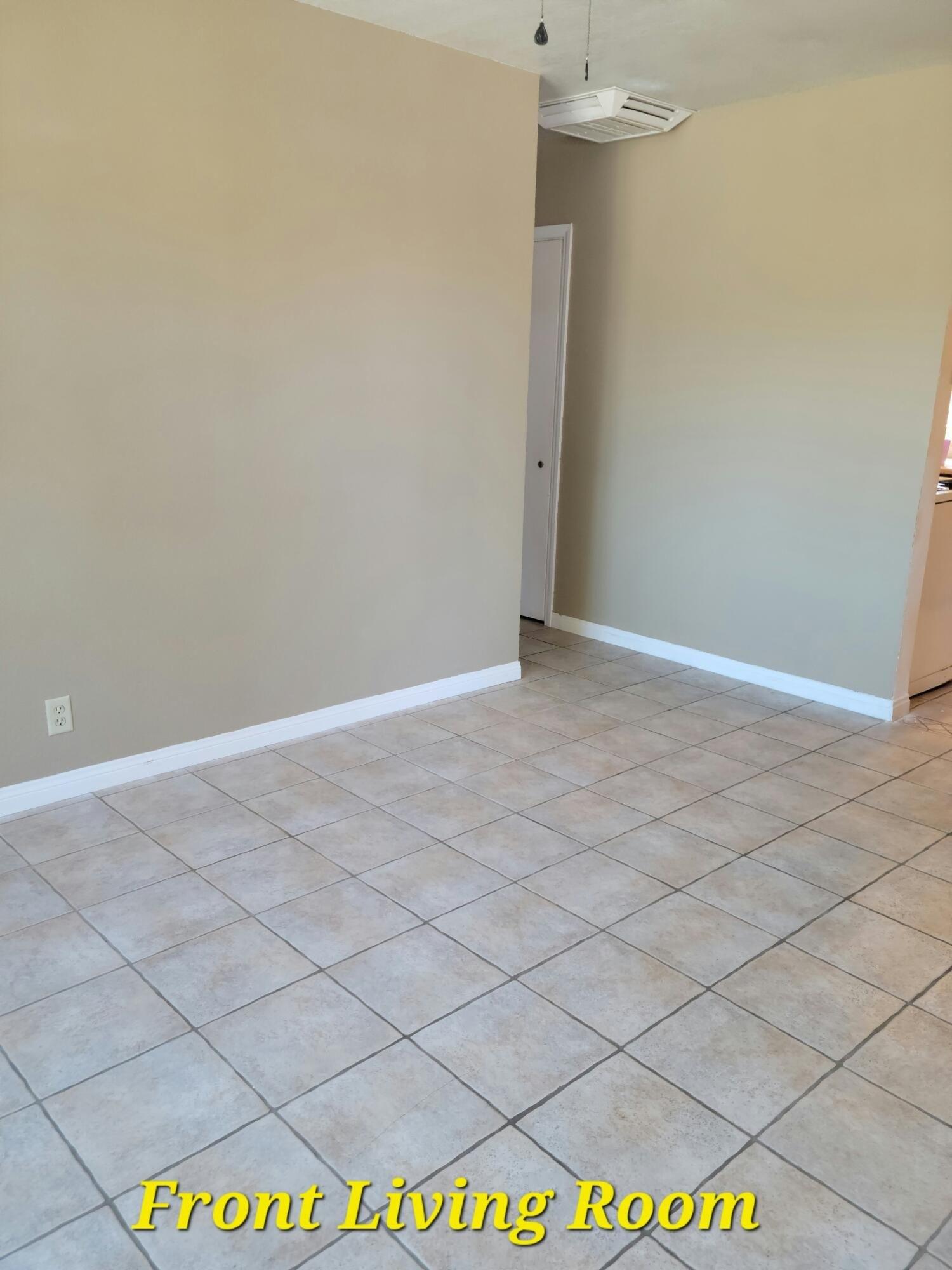 52nd St W, Lancaster, CA 93536