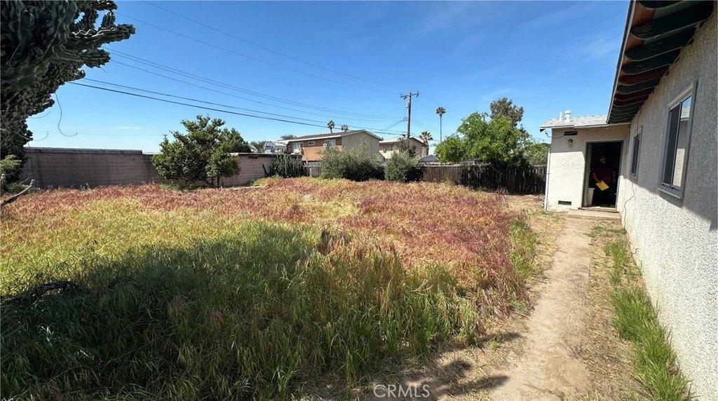 6th St, Highland, CA 92346