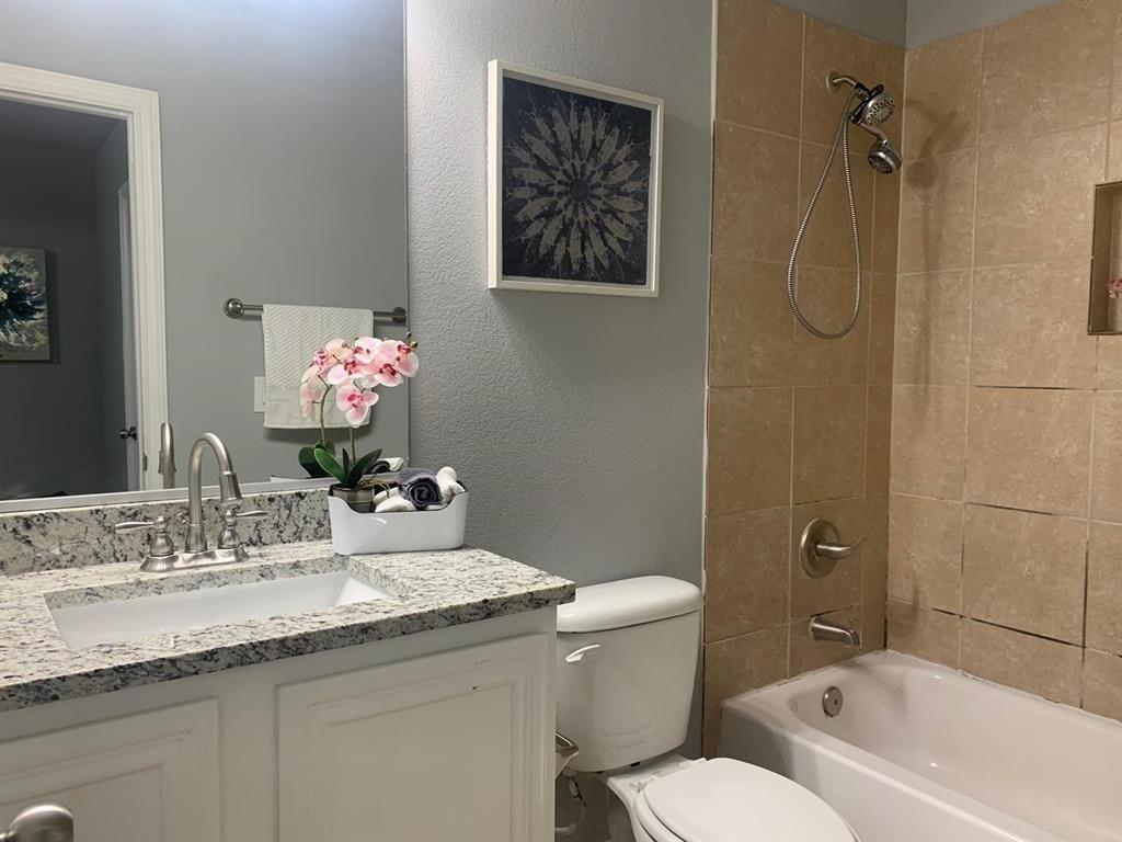Calendar Ct, Grand Prairie, TX 75050